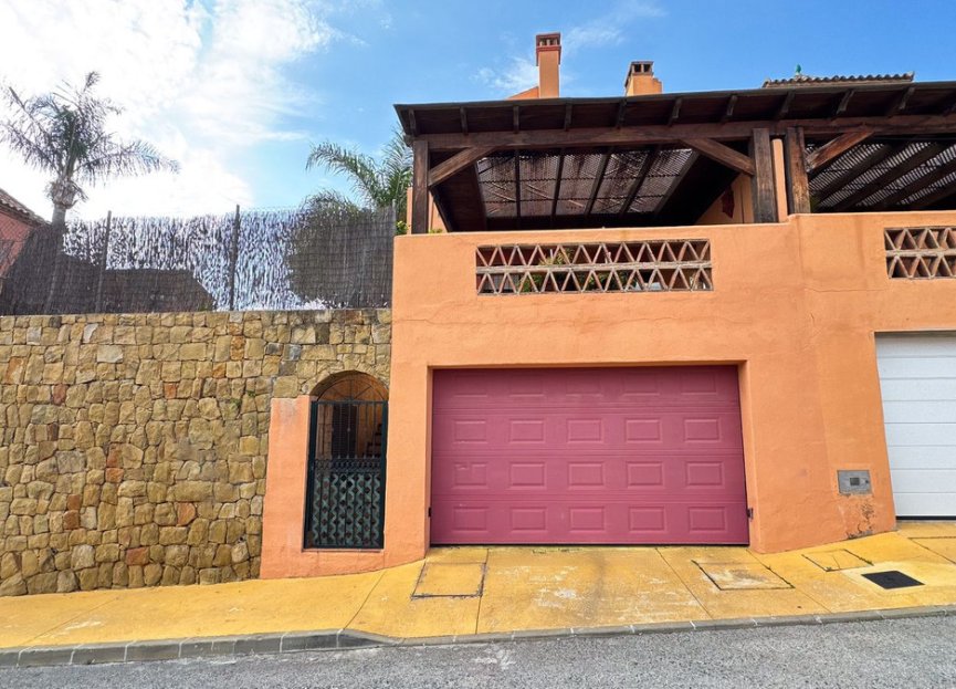 Resale - House - Detached Villa - Marbella - Marbella Centro