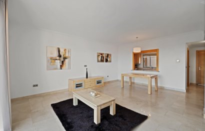 Resale - Apartment - Penthouse - Estepona - Estepona Centro