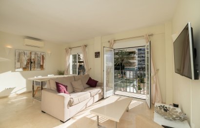 Resale - Apartment - Middle Floor Apartment - Marbella - Marbella Centro