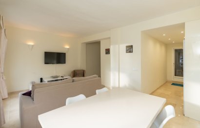 Resale - Apartment - Middle Floor Apartment - Marbella - Marbella Centro