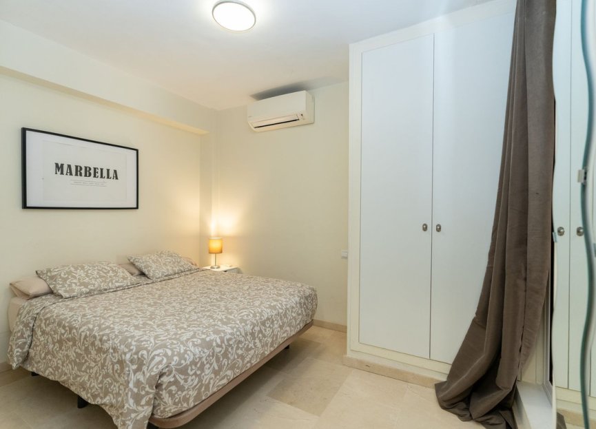 Resale - Apartment - Middle Floor Apartment - Marbella - Marbella Centro