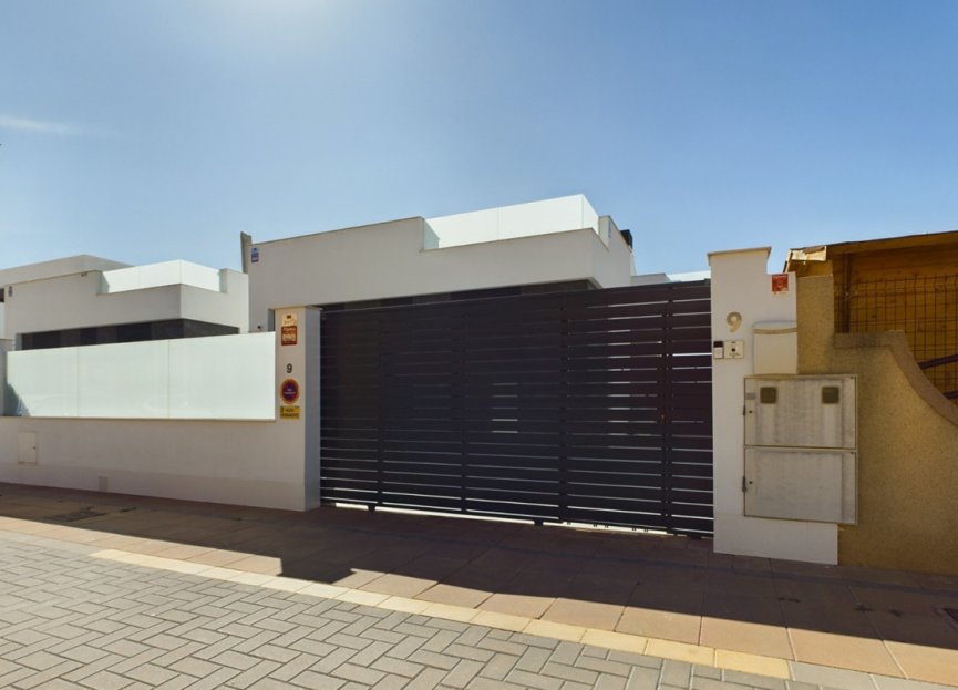 Resale - House - Detached Villa - Los Alcazares - Los Alcazares Centro