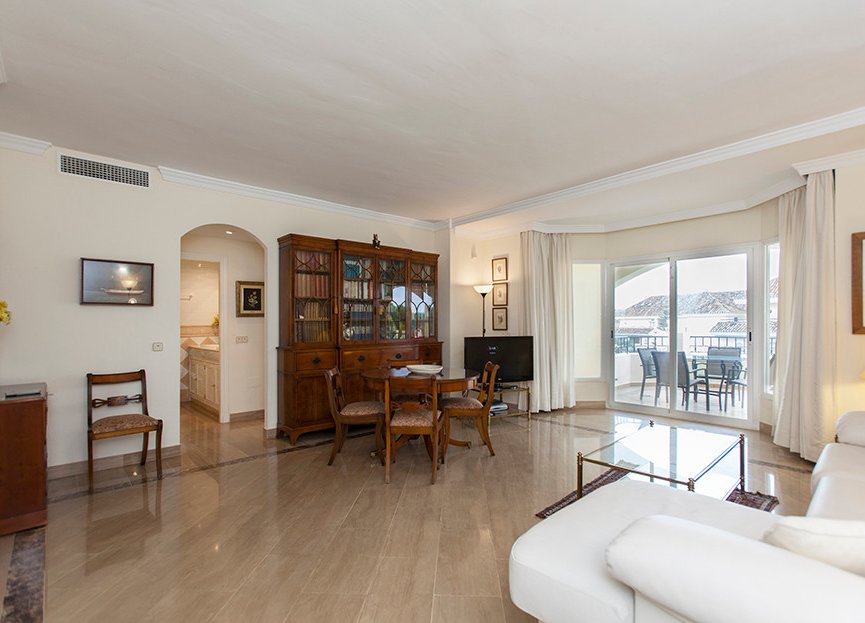 Resale - Apartment - Middle Floor Apartment - Marbella - Marbella Centro