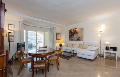 Resale - Apartment - Middle Floor Apartment - Marbella - Marbella Centro