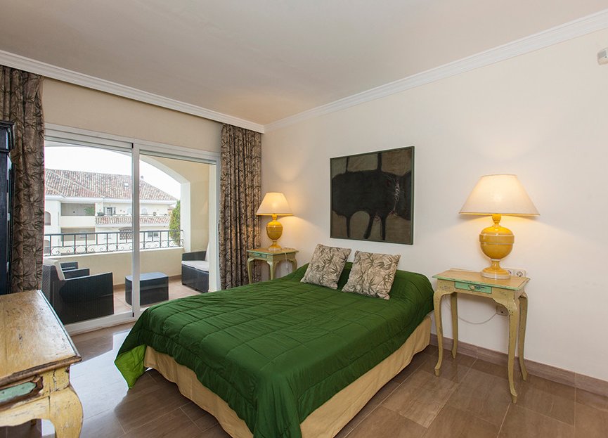 Resale - Apartment - Middle Floor Apartment - Marbella - Marbella Centro