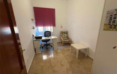 Resale - Apartment - Middle Floor Apartment - Marbella - Marbella Centro