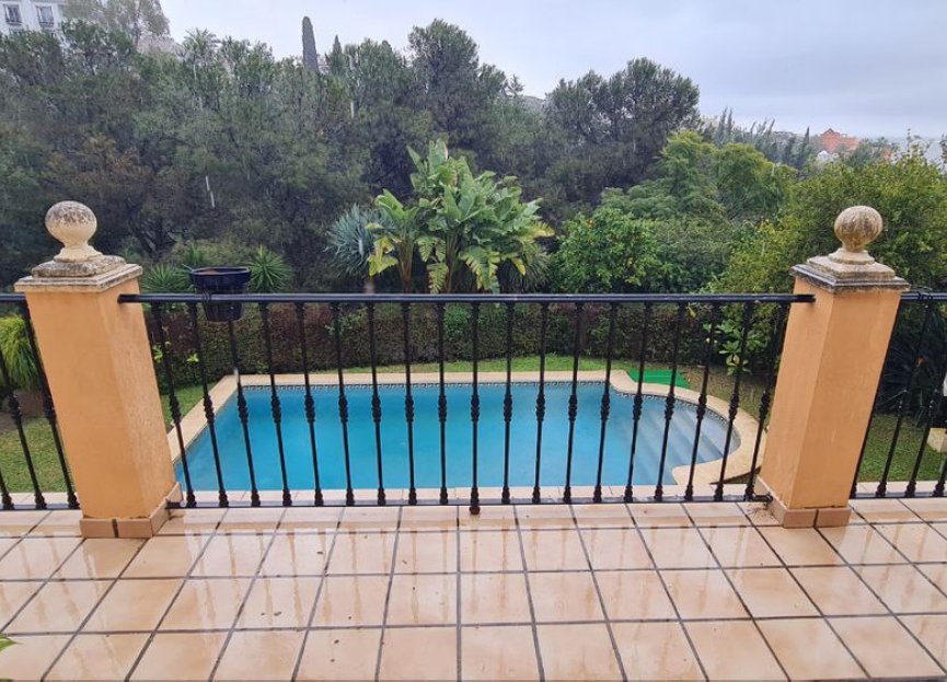 Resale - House - Detached Villa - Marbella - Hacienda Las Chapas