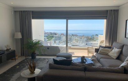 Resale - Apartment - Top Floor Apartment - Estepona - Estepona Centro