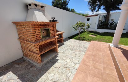 Reventa - House - Detached Villa - Estepona - Estepona Centro