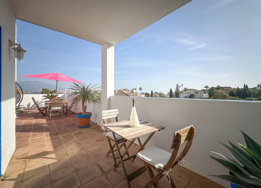 Resale - House - Detached Villa - Mijas