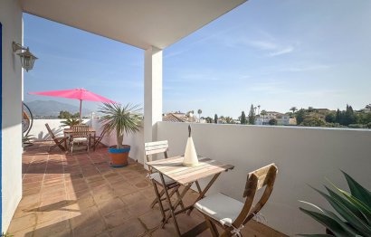 Resale - House - Detached Villa - Mijas