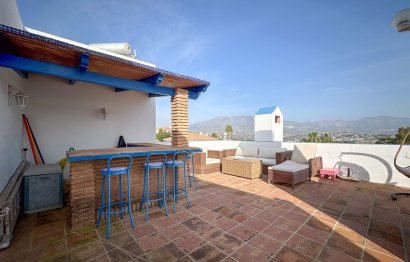 Resale - House - Detached Villa - Mijas