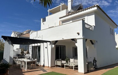 Reventa - House - Detached Villa - Marbella - Nueva Andalucia