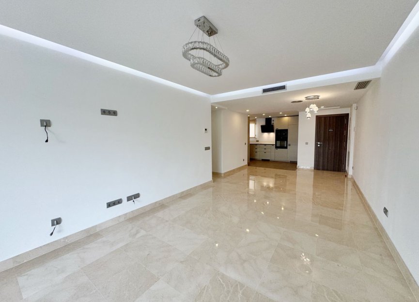 Resale - Apartment - Middle Floor Apartment - Marbella - San Pedro De Alcantara