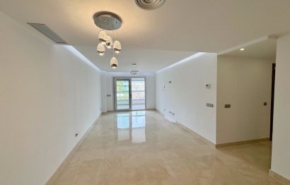 Resale - Apartment - Middle Floor Apartment - Marbella - San Pedro De Alcantara