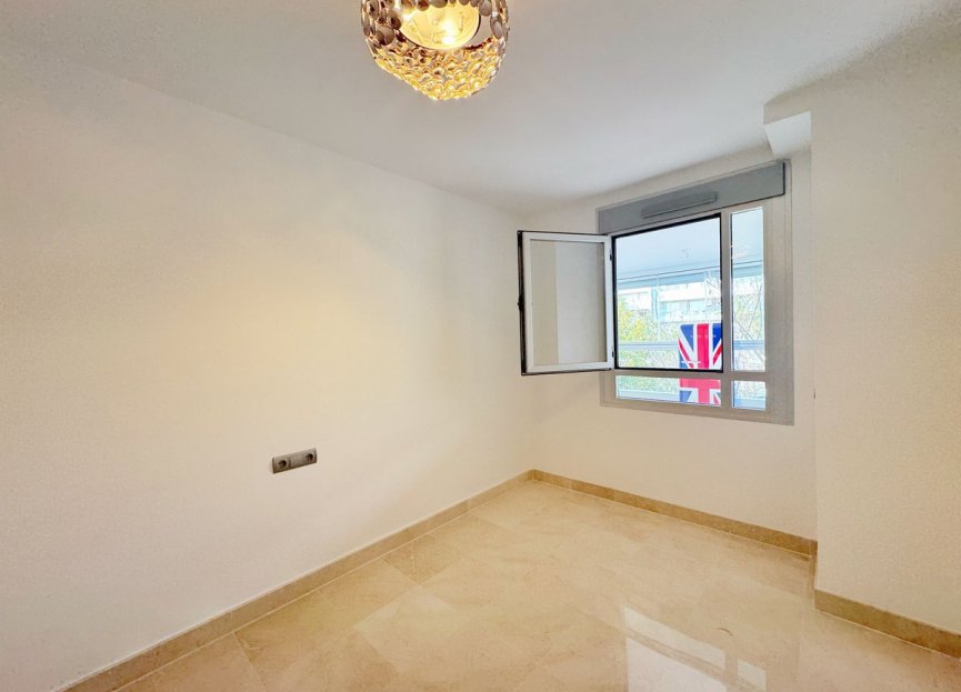 Resale - Apartment - Middle Floor Apartment - Marbella - San Pedro De Alcantara