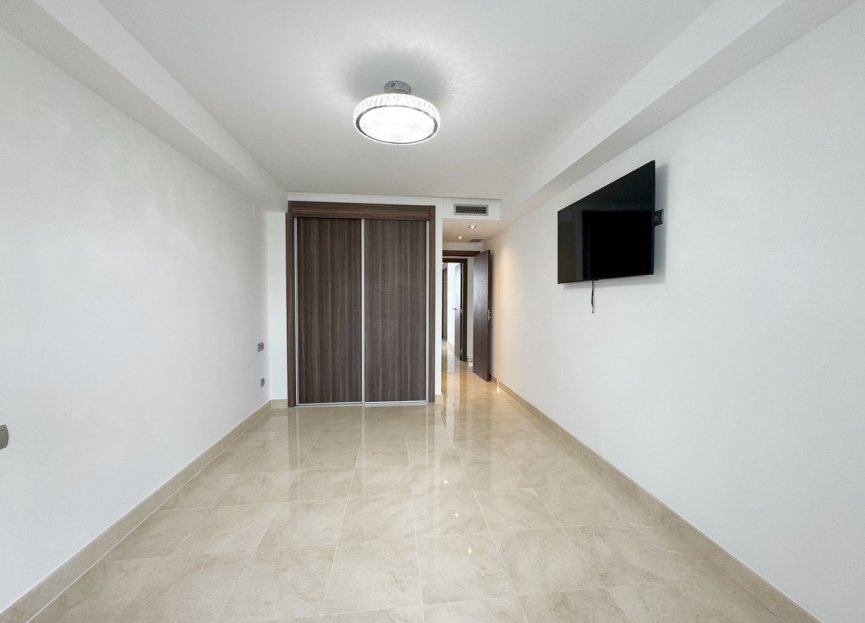 Resale - Apartment - Middle Floor Apartment - Marbella - San Pedro De Alcantara