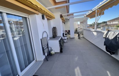 Resale - Apartment - Penthouse - Marbella - Nueva Andalucia