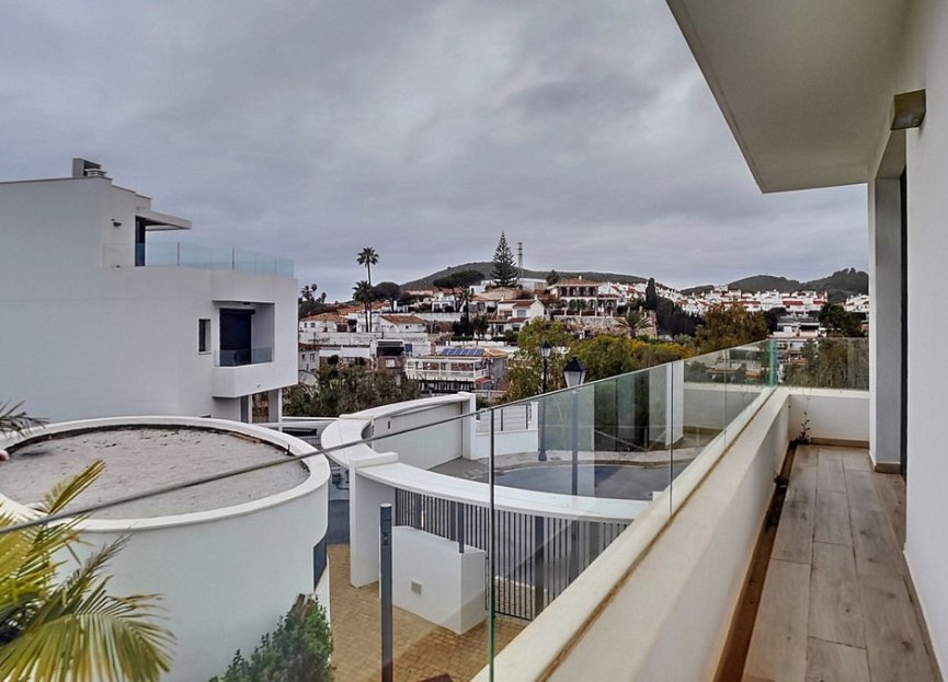 Resale - House - Semi-Detached House - Fuengirola - Fuengirola Centro