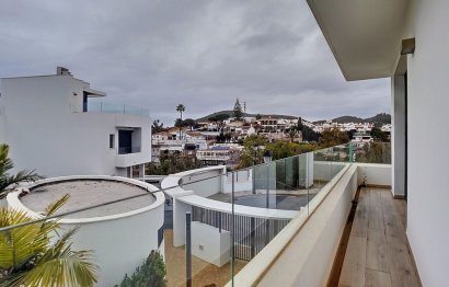 Resale - House - Semi-Detached House - Fuengirola - Fuengirola Centro