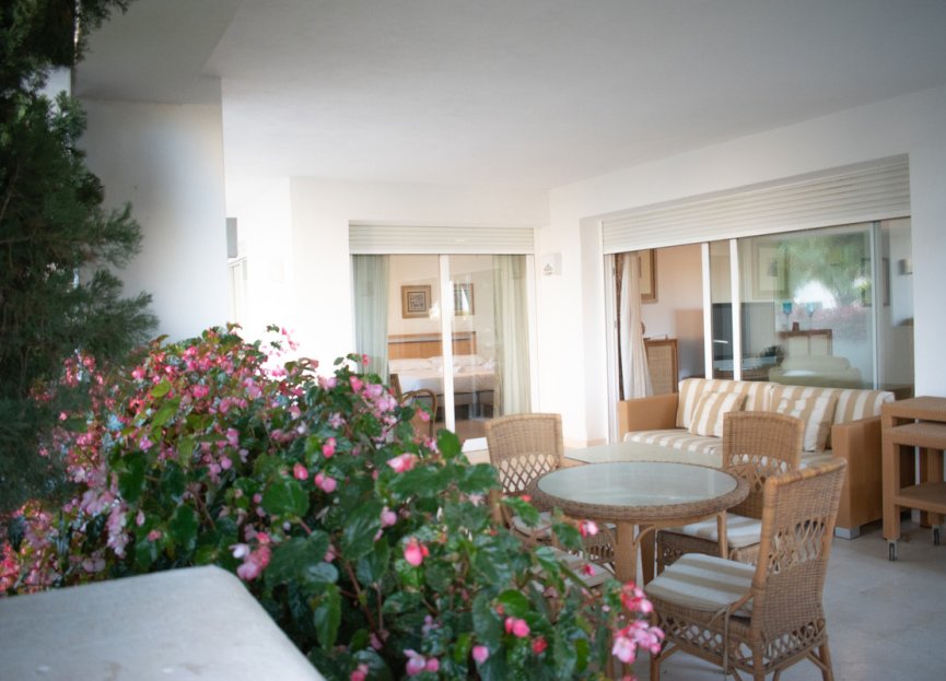 Resale - Apartment - Ground Floor Apartment - Marbella - Río Real