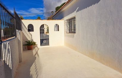 Resale - House - Detached Villa - Benalmádena - La Capellania