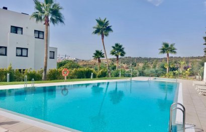 Resale - Apartment - Ground Floor Apartment - Estepona - Estepona Centro