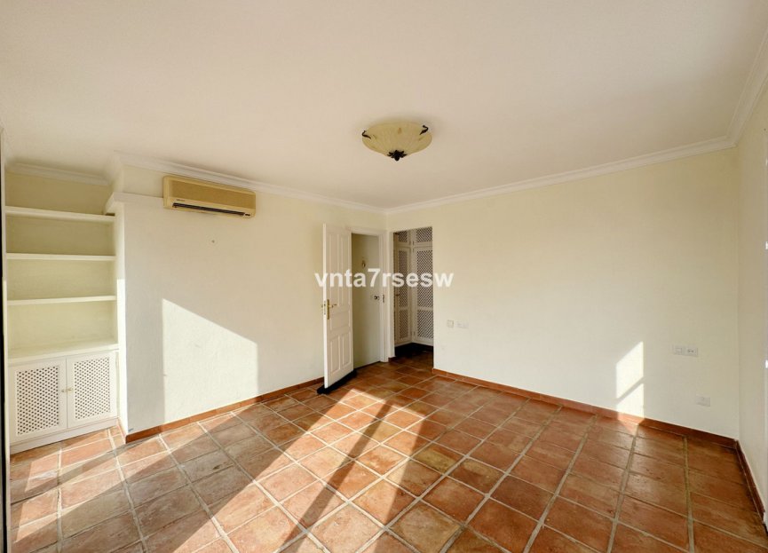 Resale - House - Townhouse - Benahavís - Benahavís Centro