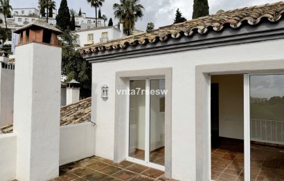 Resale - House - Townhouse - Benahavís - Benahavís Centro