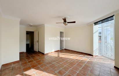 Resale - House - Townhouse - Benahavís - Benahavís Centro