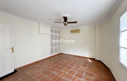 Resale - House - Townhouse - Benahavís - Benahavís Centro