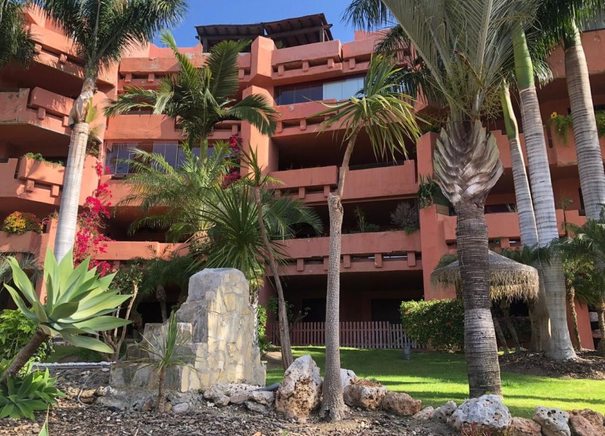 Resale - Apartment - Middle Floor Apartment - Estepona - New Golden Mile