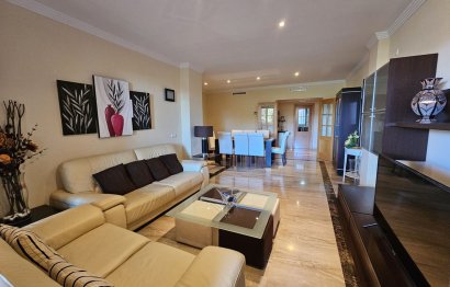 Resale - Apartment - Middle Floor Apartment - Estepona - New Golden Mile