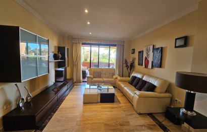 Resale - Apartment - Middle Floor Apartment - Estepona - New Golden Mile