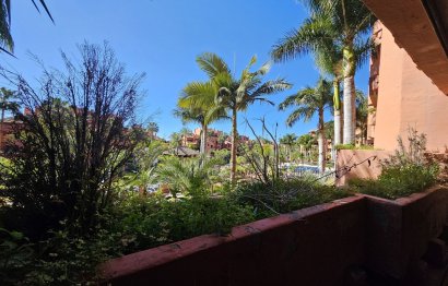 Resale - Apartment - Middle Floor Apartment - Estepona - New Golden Mile