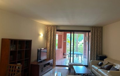 Resale - Apartment - Middle Floor Apartment - Marbella - Marbella Centro