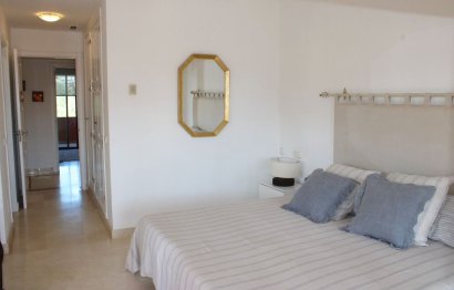 Resale - Apartment - Middle Floor Apartment - Marbella - Marbella Centro