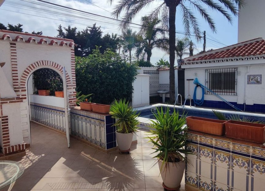 Resale - House - Detached Villa - Marbella - Costabella