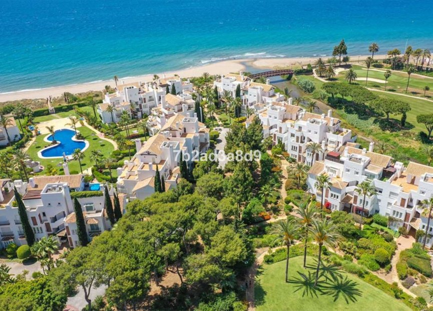 Resale - Apartment - Middle Floor Apartment - Marbella - Los Monteros