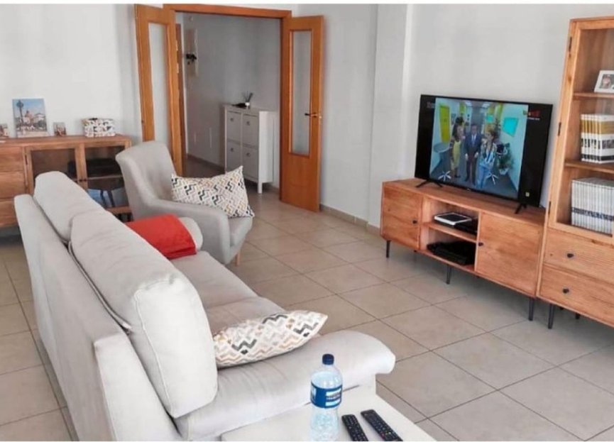 Resale - Apartment - Middle Floor Apartment - Marbella - Nueva Andalucia