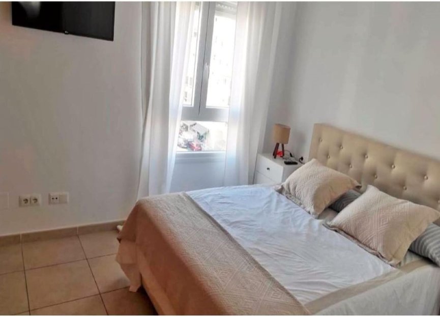 Resale - Apartment - Middle Floor Apartment - Marbella - Nueva Andalucia