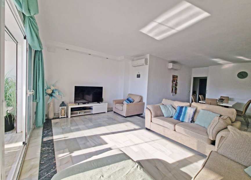 Resale - Apartment - Middle Floor Apartment - Mijas - Calahonda