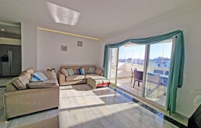 Resale - Apartment - Middle Floor Apartment - Mijas - Calahonda