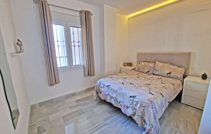 Resale - Apartment - Middle Floor Apartment - Mijas - Calahonda