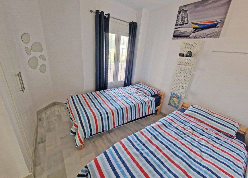 Resale - Apartment - Middle Floor Apartment - Mijas - Calahonda