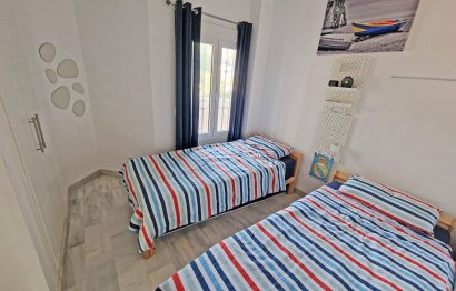 Resale - Apartment - Middle Floor Apartment - Mijas - Calahonda