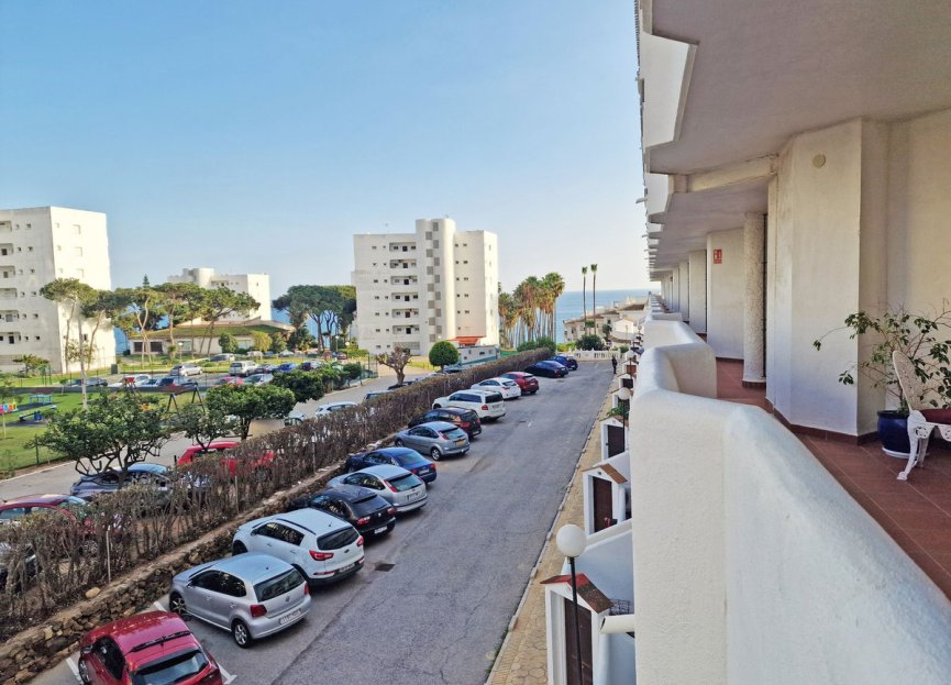 Resale - Apartment - Middle Floor Apartment - Mijas - Calahonda