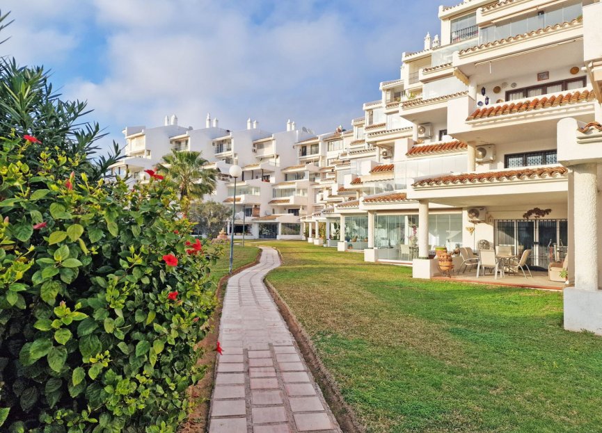 Resale - Apartment - Middle Floor Apartment - Mijas - Calahonda