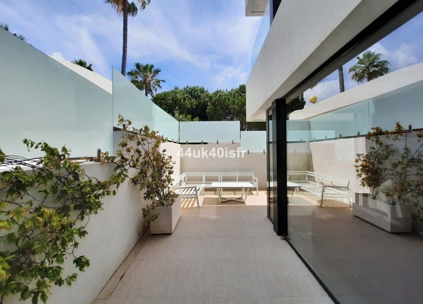 Resale - Apartment - Ground Floor Apartment - Marbella - Marbesa