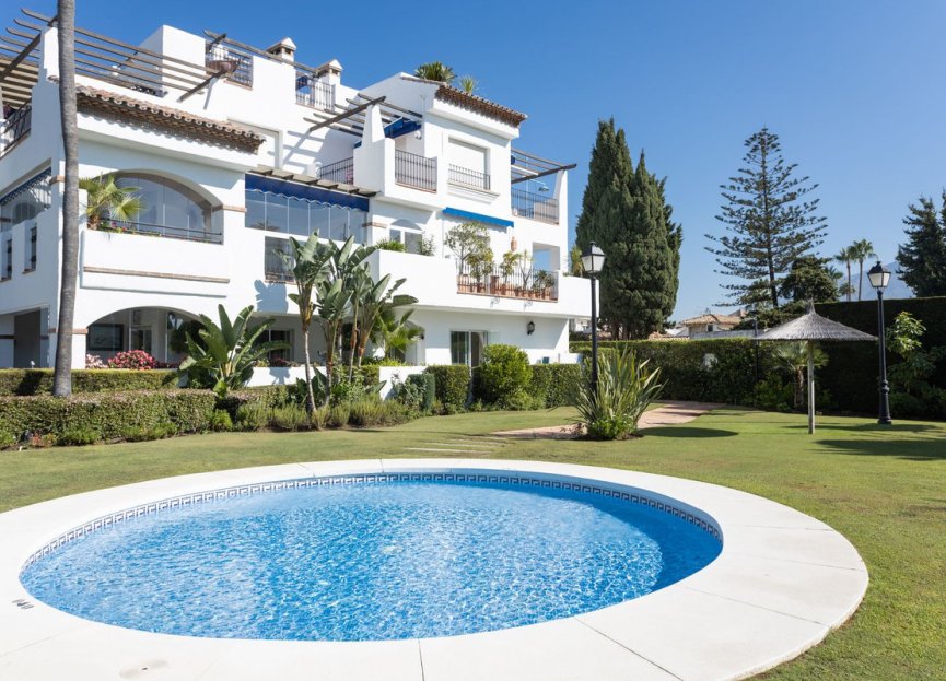 Resale - Apartment - Middle Floor Apartment - Marbella - San Pedro De Alcantara